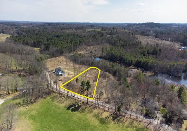 Homes for sale in South Hampton, NH | 51 Locust St, South Hampton, NH 03827 | MLS# 5084865