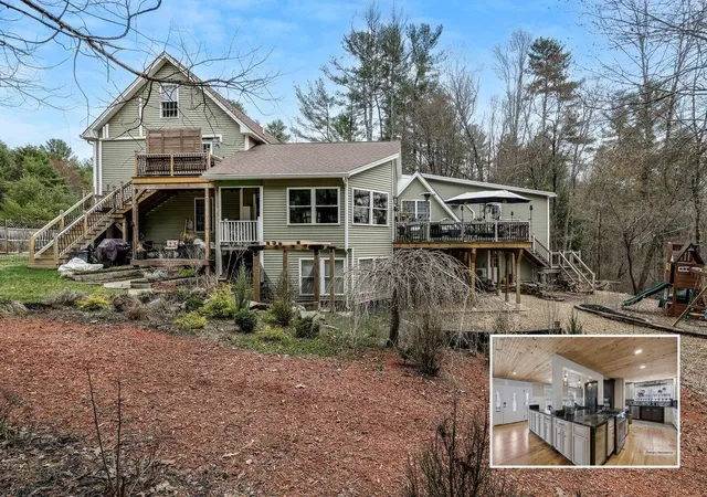 2nd image of 15 Pepperell Rd, Brookline, NH 03033 | MLS# 5084927