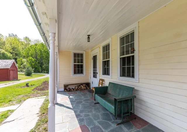 Photo 4 of Single family home for sale at 1267 Kelley Hill Rd, Pawlet, VT 05761 | MLS# 5085107 | Listing updated on 2026-10-08