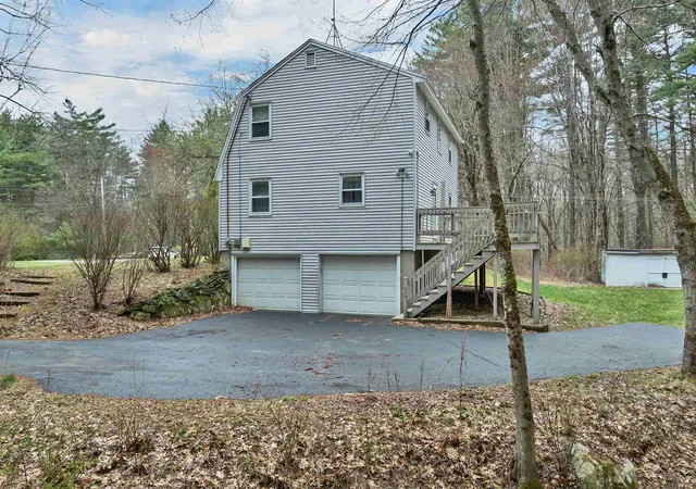 Homes for sale in Windham, NH | 12 Blueberry Rd, Windham, NH 03087 | MLS# 5085144