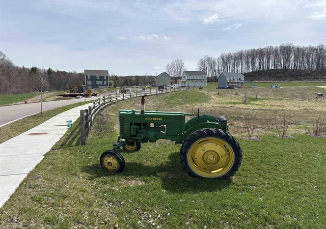 1st image of 75 Tractor Rd, Hinesburg, VT 05461 | MLS# 5085178