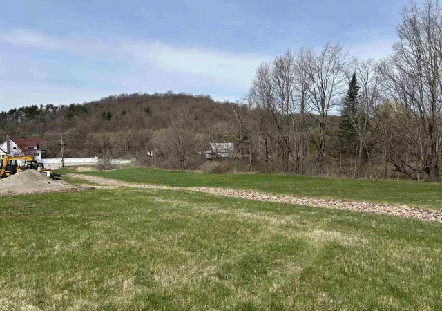 2nd image of 75 Tractor Rd, Hinesburg, VT 05461 | MLS# 5085178
