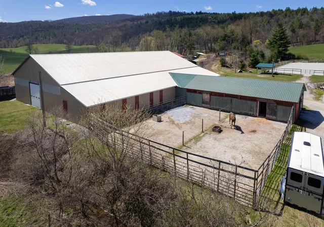 Homes for sale in Wallingford, VT | 1374 Us Route 7S, Wallingford, VT 05773 | MLS# 5085183