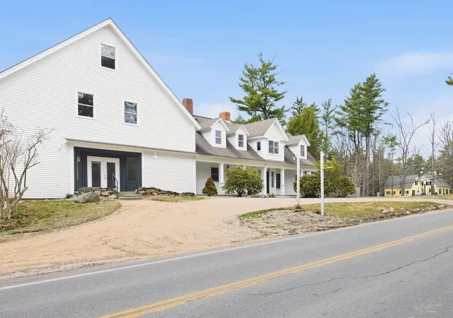 Photo 3 of Sale Pending at 3 Elm Hill Rd, Peterborough, NH 03458 | MLS# 5085198 | Listing updated on 2026-09-03
