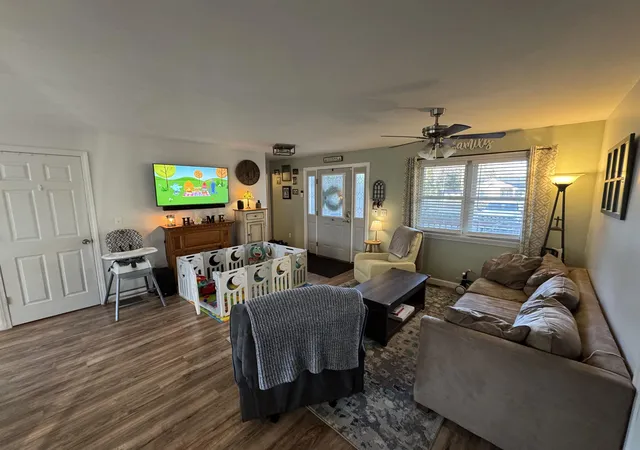 Photo 3 of Single family home for sale at 17 Merit Dr, Errol, NH 03579 | MLS# 5085342 | Listing updated on 2026-05-04