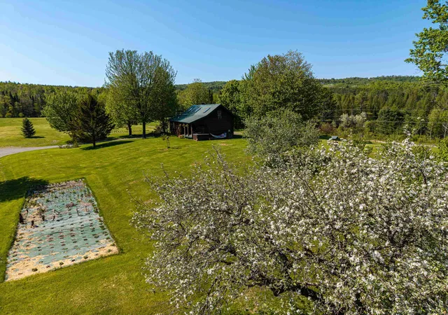 2nd image of 10 Duval Rd, Dalton, NH 03598 | MLS# 5085431