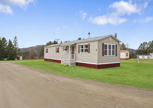 5th image of 6 Darwin Dr, Stewartstown, NH 03576 | MLS# 5085455