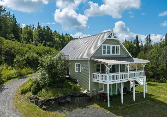 Photo 1 of Single family home for sale at 902 Vermont Route 16, East Hardwick, VT 05836 | MLS# 5085512 | Listing updated on 2026-09-03
