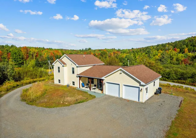 Photo 1 of Single family home for sale at 10 Harvest Ct, Littleton, NH 03561 | MLS# 5085536 | Listing updated on 2026-05-18