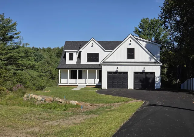 Photo 1 of Single family home for sale at 222 River Rd, Eliot, ME 03903 | MLS# 5085584 | Listing updated on 2026-08-26