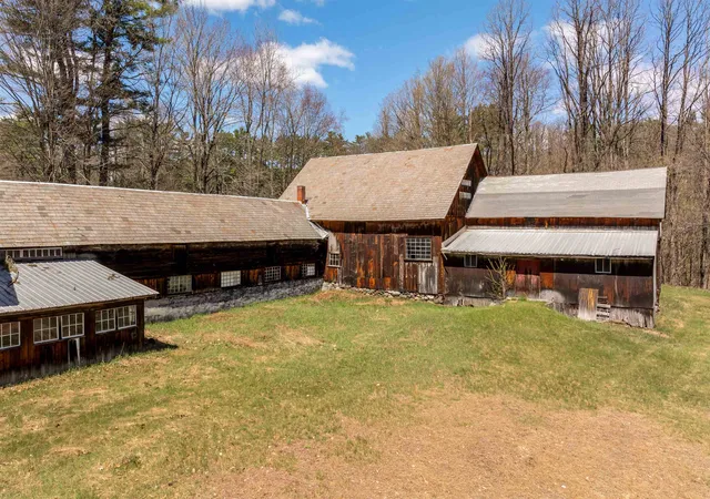 3rd image of 1467 Route 12A, Plainfield, NH 03781 | MLS# 5085645
