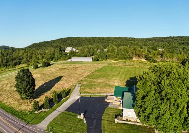 Photo 3 of Single family home for sale at 1984 Sheldon Rd, Saint Albans, VT 05478 | MLS# 5085678 | Listing updated on 2026-08-20