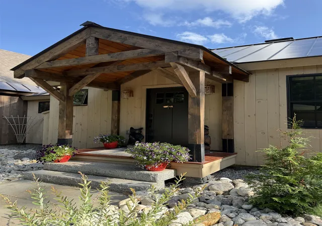 Photo 2 of Single family home for sale at 177 Old Tavern Rd, Weston, VT 05161 | MLS# 5085745 | Listing updated on 2026-10-09