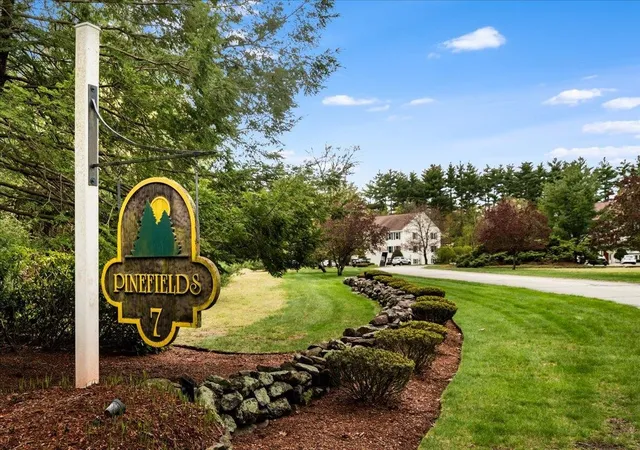 3rd image of 7 Corduroy Rd #10, Amherst, NH 03031 | MLS# 5085769