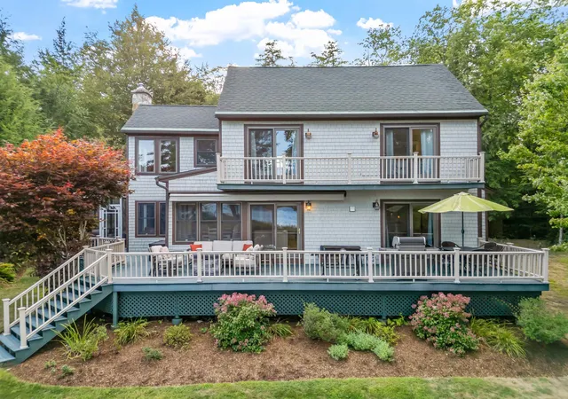 Photo 3 of Single family home for sale at 14 Island View Dr, Moultonborough, NH 03254 | MLS# 5085782 | Listing updated on 2026-07-08
