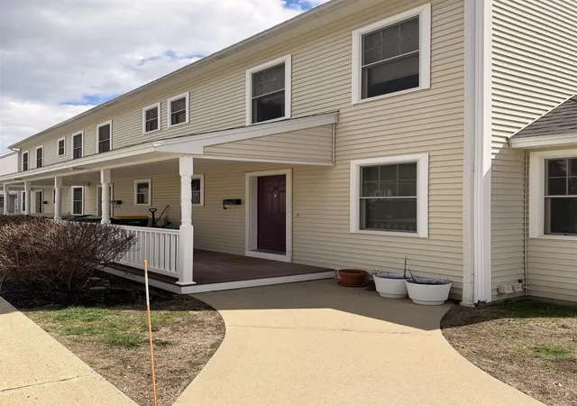 1st image of 24 Gagne St, Rochester, NH 03867 | MLS# 5085832