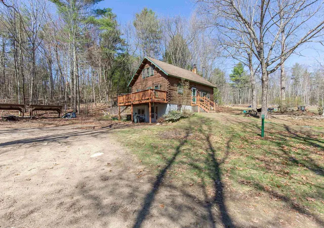 Homes for sale in Chester, NH | 519 Candia Rd, Chester, NH 03036 | MLS# 5085913