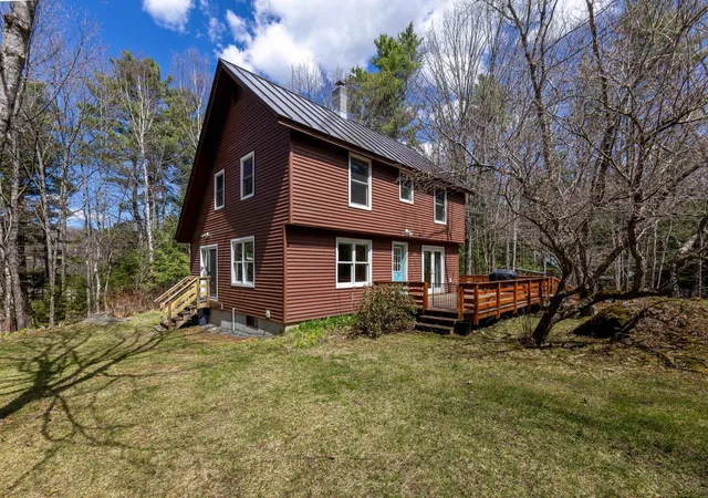 Photo 1 of Single family home for sale at 9 Paine Rd, Etna, NH 03750 | MLS# 5085924 | Listing updated on 2026-05-04