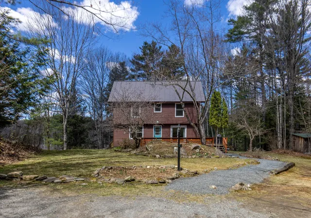 Photo 3 of Single family home for sale at 9 Paine Rd, Etna, NH 03750 | MLS# 5085924 | Listing updated on 2026-05-04