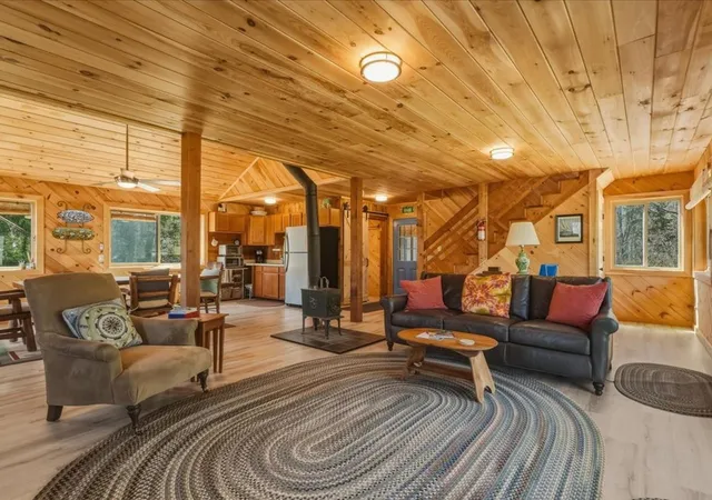 5th image of 1233 Blockhouse Point Rd, North Hero, VT 05474 | MLS# 5085966