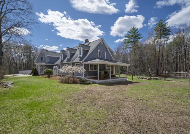 3rd image of 123 Stephen Dr, Goffstown, NH 03045 | MLS# 5085977