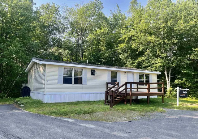 Photo 20 of Manufactured home for sale at 862 Mayhew Turnpike #13, Bristol, NH 03222 | MLS# 5086110 | Listing updated on 2026-10-03