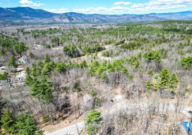 4th image of 236 Thompson Rd, Conway, NH 03860 | MLS# 5086167