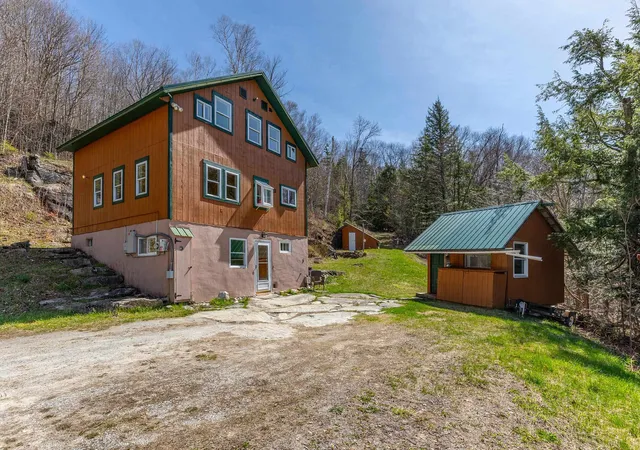4th image of 769 Straight Rd, Belmont, VT 05730 | MLS# 5086178