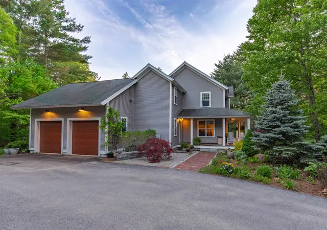 2nd image of 208 Benjamin Wentworth Dr, Chocorua, NH 03817 | MLS# 5086206