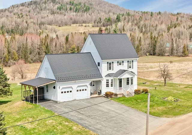 3rd image of 322 Petit Rd, Newport, VT 05855 | MLS# 5086207