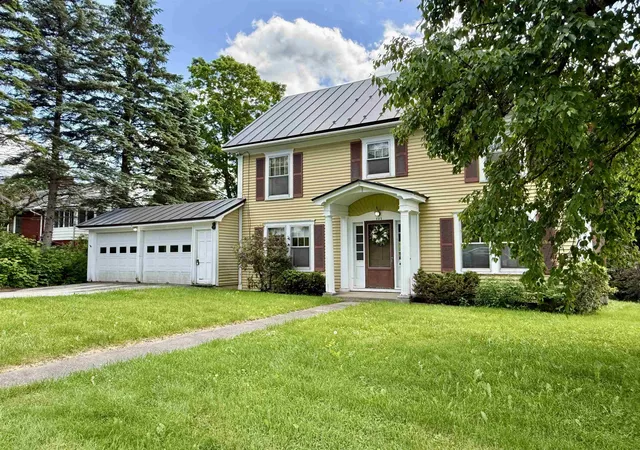 Photo 2 of Single family home for sale at 341 Tremont St, Barre, VT 05641 | MLS# 5086223 | Listing updated on 2026-09-18
