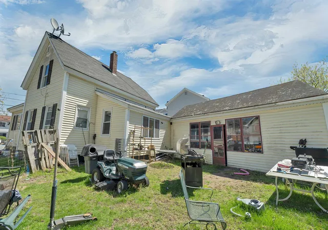 4th image of 1B Balcom St, Nashua, NH 03060 | MLS# 5086224