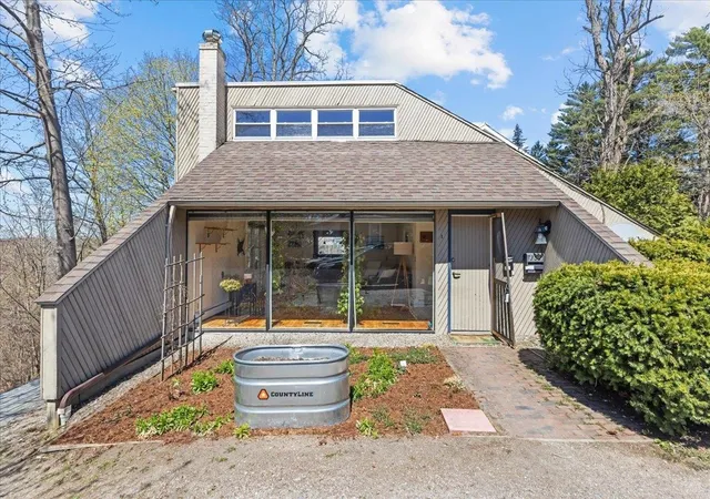 Photo 2 of Condo for sale at 352 Colchester Ave #1, Burlington, VT 05401 | MLS# 5086228 | Listing updated on 2026-05-28