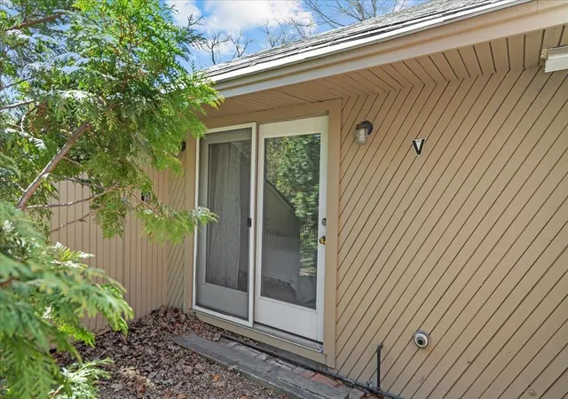Photo 4 of Condo for sale at 352 Colchester Ave #1, Burlington, VT 05401 | MLS# 5086228 | Listing updated on 2026-05-28