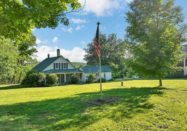 Homes for sale in Barnstead, NH | 255 John Tasker Rd, Barnstead, NH 03218 | MLS# 5086229