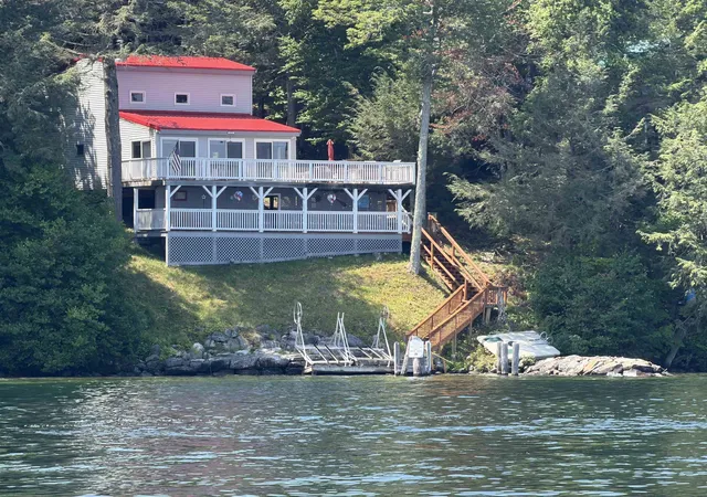 2nd image of 878 Rattlesnake Is, Alton Bay, NH 03810 | MLS# 5086386