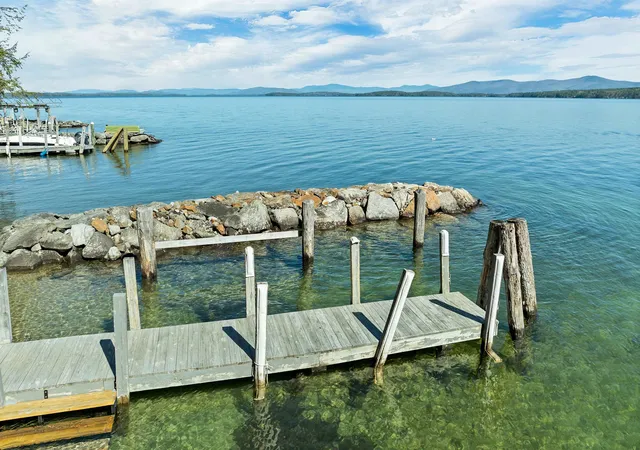 3rd image of 878 Rattlesnake Is, Alton Bay, NH 03810 | MLS# 5086386