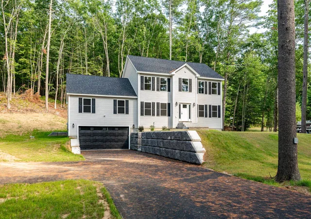 Homes for sale in Barrington, NH | 152 Brewster Rd, Barrington, NH 03825 | MLS# 5086419