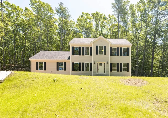 Homes for sale in Barrington, NH | 152 Brewster Rd, Barrington, NH 03825 | MLS# 5086419