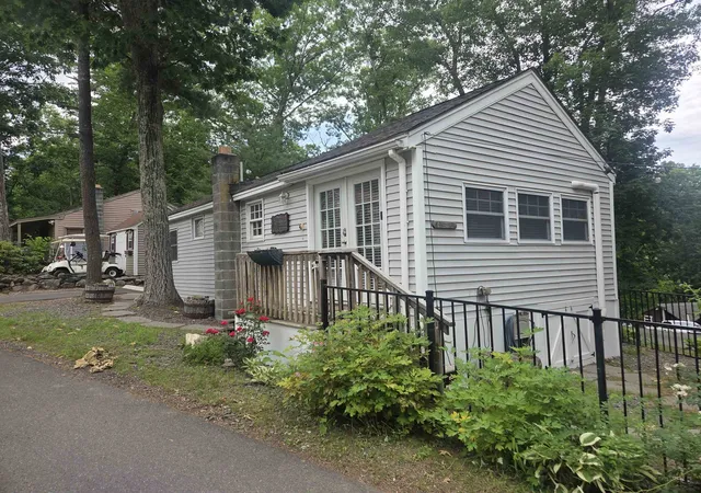 Homes for sale in Windham, NH | 1 2Nd St, Windham, NH 03087 | MLS# 5086439