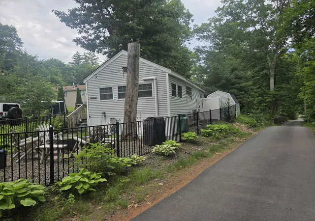 Homes for sale in Windham, NH | 1 2Nd St, Windham, NH 03087 | MLS# 5086439