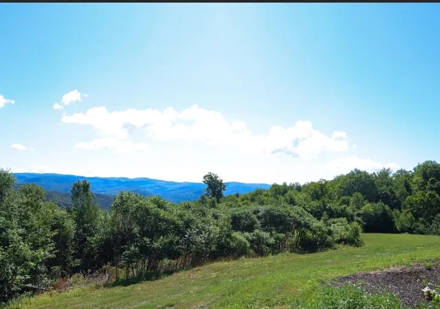Photo 3 of Single family home for sale at 167 Ward Hill Rd, Tunbridge, VT 05077 | MLS# 5086476 | Listing updated on 2026-07-24