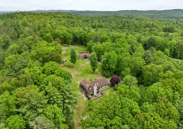 Homes for sale in Pittsfield, NH | 490 Clough Rd, Pittsfield, NH 03263 | MLS# 5086512