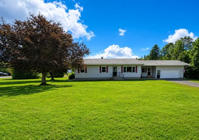 2nd image of 2414 5 Rte, Irasburg, VT 05845 | MLS# 5086525