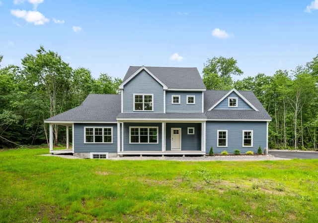 1st image of 113 Oxbow Ln, Conway, NH 03818 | MLS# 5086539