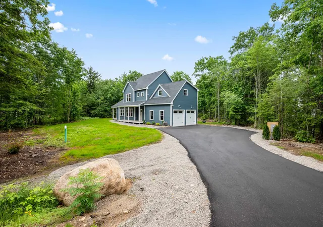 2nd image of 113 Oxbow Ln, Conway, NH 03818 | MLS# 5086539