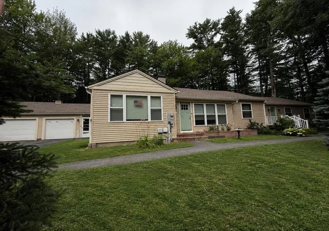 1st image of 1090 Main St, Laconia, NH 03246 | MLS# 5086582