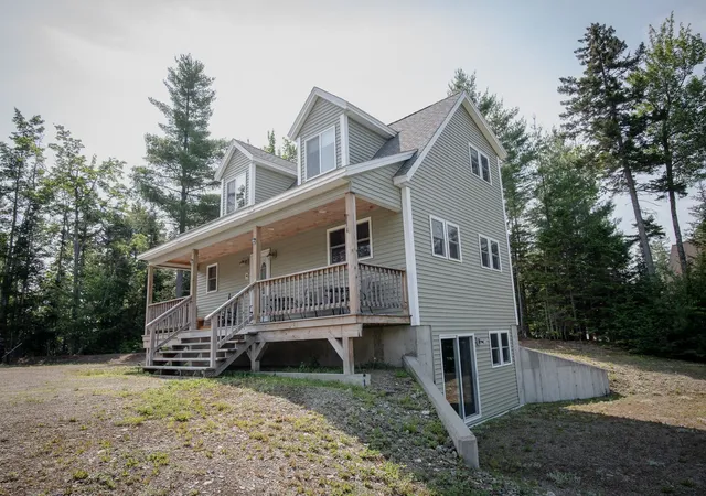 Homes for sale in Errol, NH | 63 Stump Rd, Errol, NH 03579 | MLS# 5086649