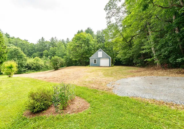 2nd image of 63 Drinkwater Rd, Hampton Falls, NH 03844 | MLS# 5086690