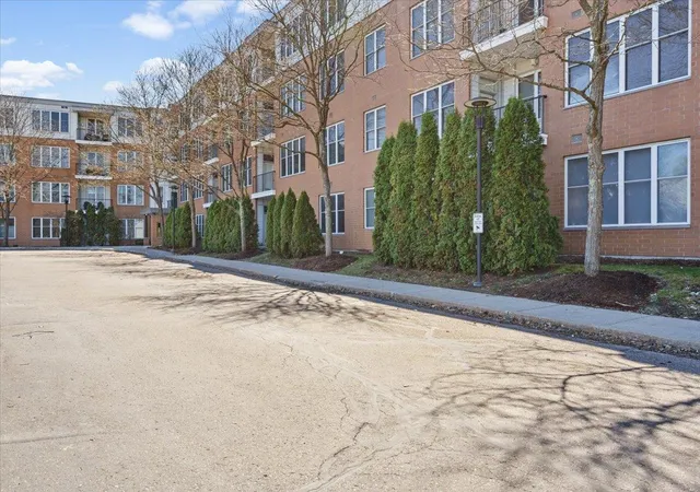 Homes for sale in South Burlington, VT | 370 Farrell St #306, South Burlington, VT 05403 | MLS# 5086705